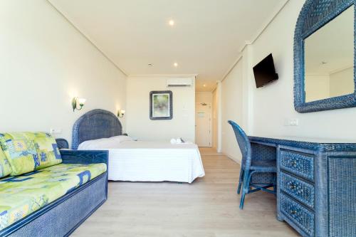 Imagen de la habitación del Hotel Moon Dreams Roquetas. Foto 6