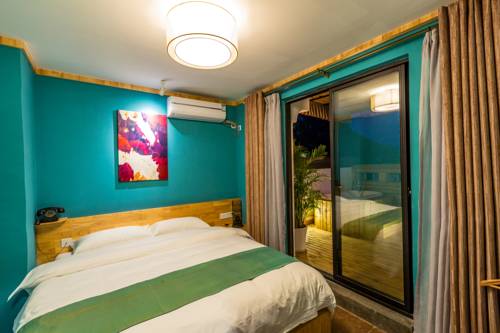 Imagen de la habitación del Hotel Moon Flower. Foto 2