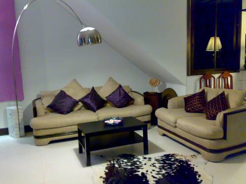 Imagen general del Hotel Moon House At Clock Tower. Foto 6