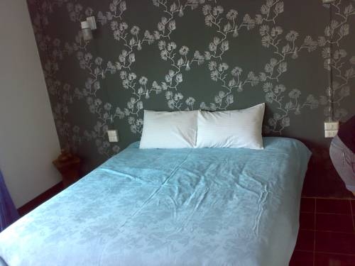 Imagen general del Hotel Moon House At Clock Tower. Foto 7