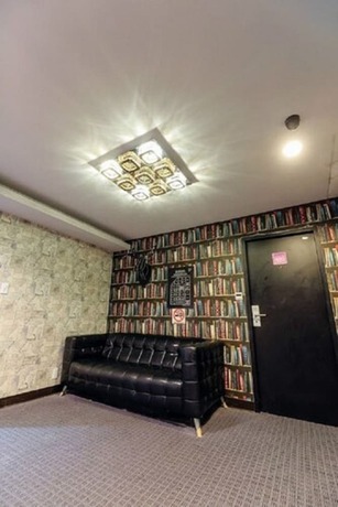 Imagen de los interiores del Hotel Moon Lake. Foto 17