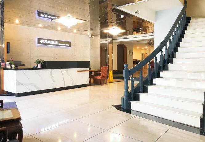 Imagen de los interiores del Hotel Moon Light Hotel. Foto 6
