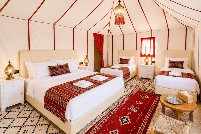Imagen de la habitación del Hotel Moon Luxury Camp. Foto 6