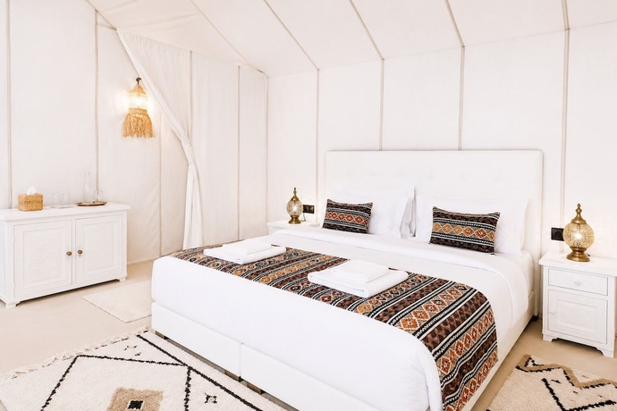 Imagen de la habitación del Hotel Moon Luxury Camp. Foto 12