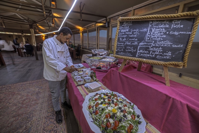 Imagen del bar/restaurante del Hotel Moon Mountain Lodge. Foto 5