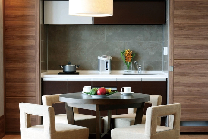 Imagen de la habitación del Hotel Moon Ocean Ginowan and Residence. Foto 12