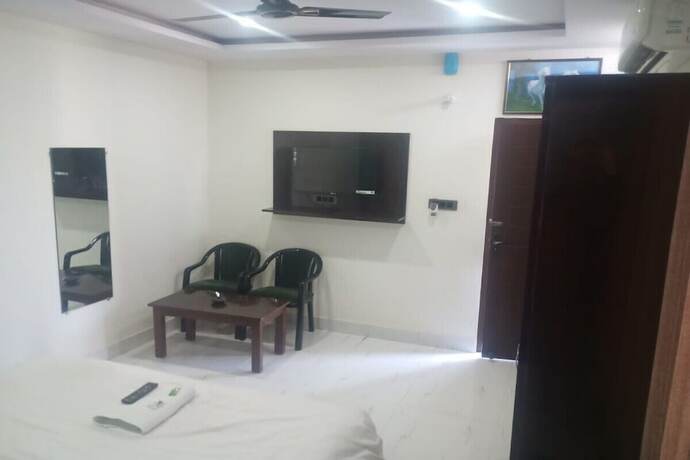 Imagen general del Hotel Moon Rise, Pauri. Foto 11