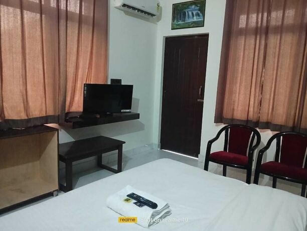 Imagen de la habitación del Hotel Moon Rise, Pauri. Foto 24
