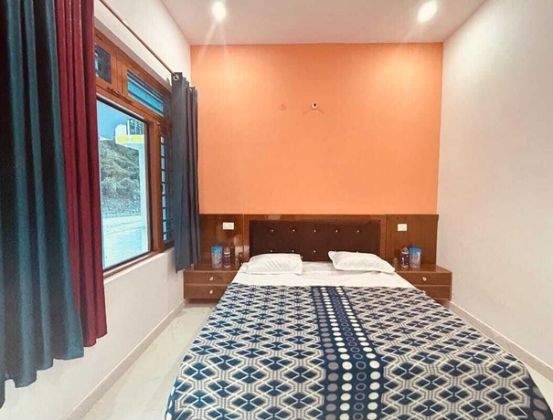Imagen de la habitación del Hotel Moon Rise, Ukhimath. Foto 9