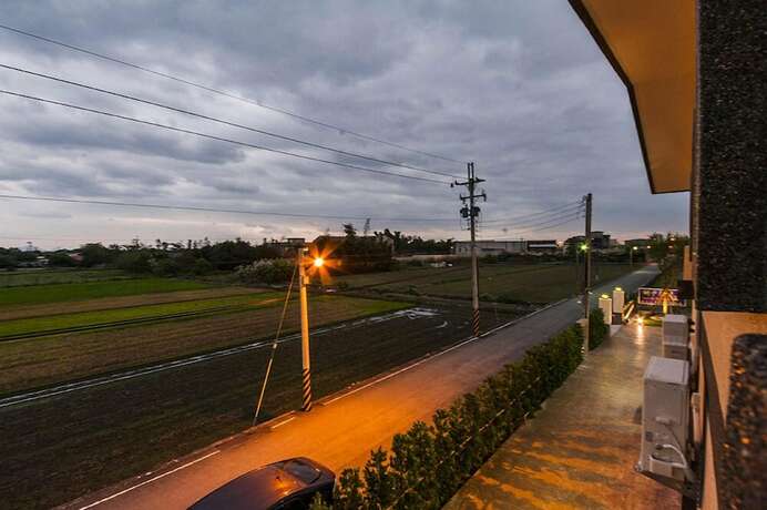 Imagen general del Hotel Moon Star Garden. Foto 6