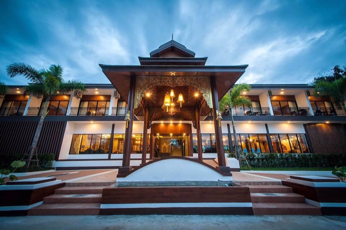 Imagen general del Hotel Moon Terrace Resort and. Foto 3