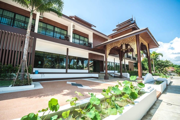 Imagen general del Hotel Moon Terrace Resort and. Foto 4