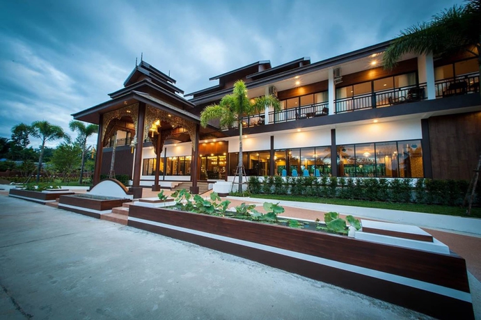 Imagen general del Hotel Moon Terrace Resort and. Foto 5