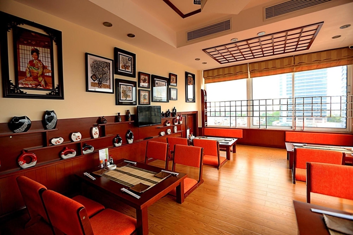 Imagen del bar/restaurante del Hotel Moon View. Foto 2