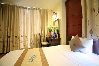 Imagen de los interiores del Hotel Moon View Hang Than. Foto 8