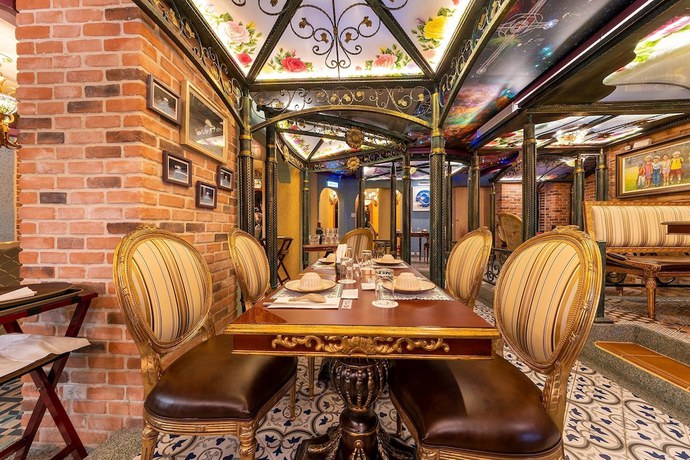 Imagen del bar/restaurante del Hotel Moon, Xincheng. Foto 10