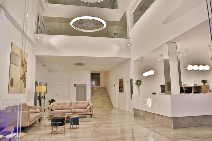 Imagen de los interiores del Hotel Moon and Spa. Foto 6