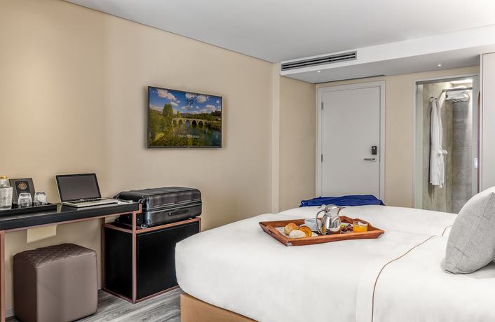 Imagen de la habitación del Hotel Moon and Sun Braga. Foto 11