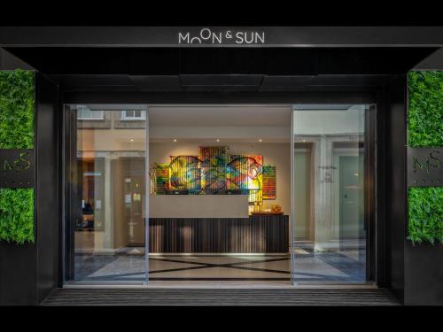 Imagen de los exteriores del Hotel Moon and Sun Porto. Foto 8