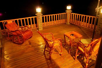 Imagen de los exteriores del Hotel Moondance. Foto 9