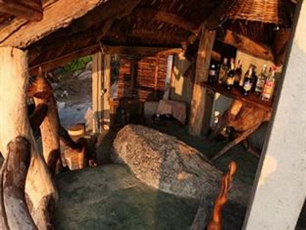 Imagen del bar/restaurante del Hotel Moondance Magic View Bungalow. Foto 1