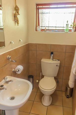 Imagen de la habitación del Hotel Moonflower Cottages. Foto 12