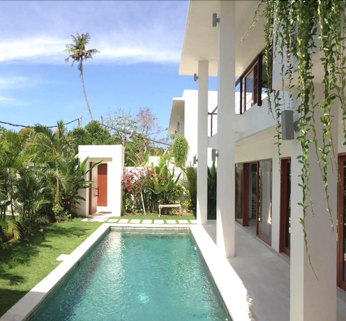Imagen de la piscina del Hotel Moonlight Bali. Foto 17