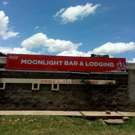 Imagen general del Hotel Moonlight Bar and Lodging. Foto 6