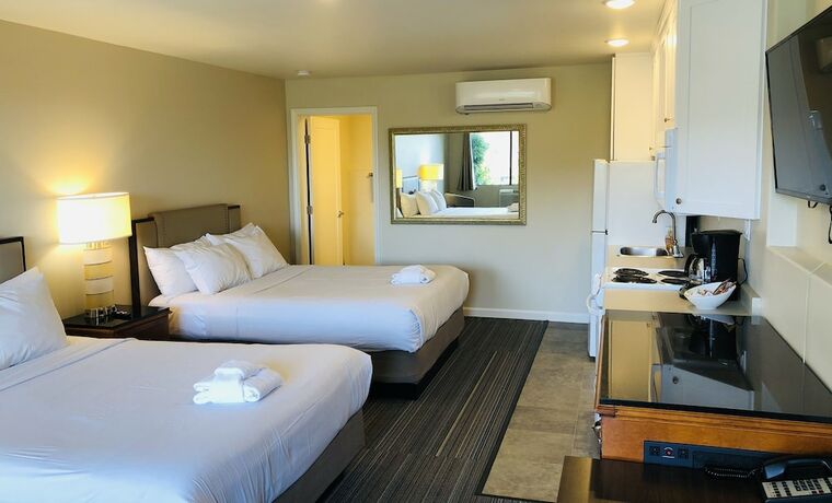 Imagen de la habitación del Hotel Moonlight Beach Motel. Foto 12