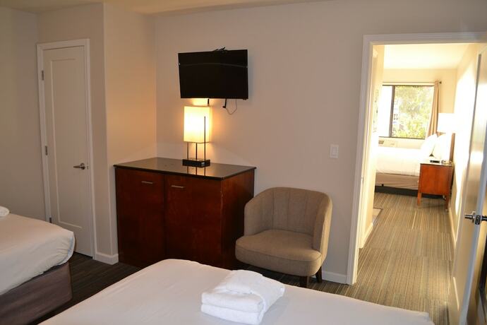 Imagen general del Hotel Moonlight Beach Motel. Foto 5