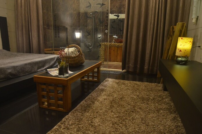 Imagen de la habitación del Hotel Moonlight Hall. Foto 30