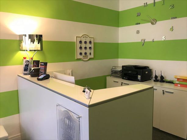 Imagen de los interiores del Hotel Moonlight and Suites. Foto 20