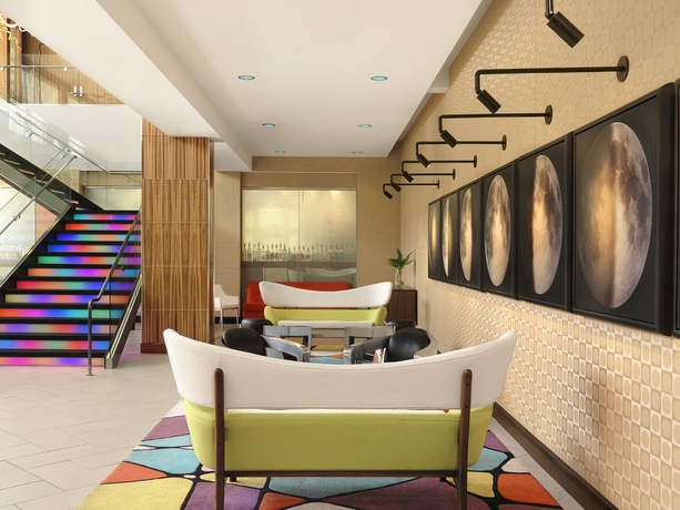 Imagen de los interiores del Hotel Moonrise. Foto 4