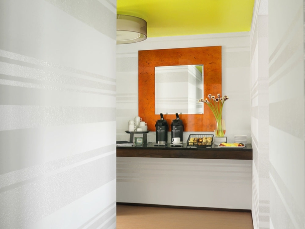 Imagen de los interiores del Hotel Moonrise. Foto 9