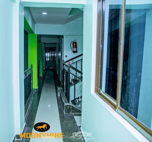 Imagen de los interiores del Hotel Moonshine Walkers. Foto 15