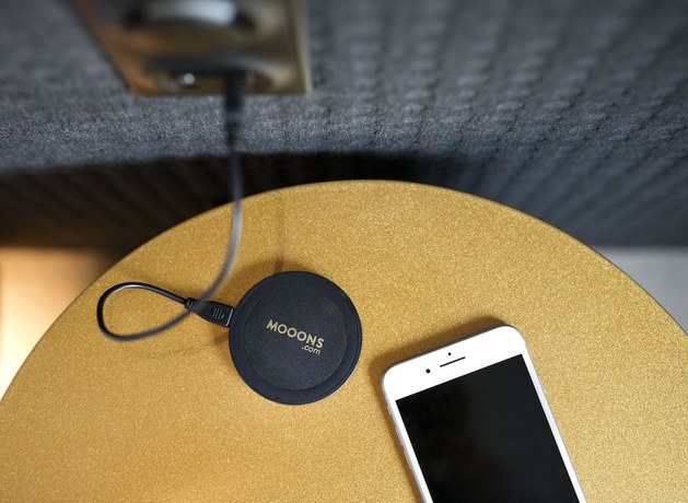 Imagen de la habitación del Hotel Mooons. Foto 14