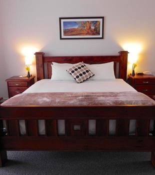 Imagen de los exteriores del Hotel Moore Park Inn. Foto 13