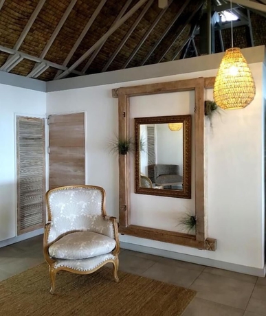 Imagen de los interiores del Hotel Moorea Island Beach. Foto 18