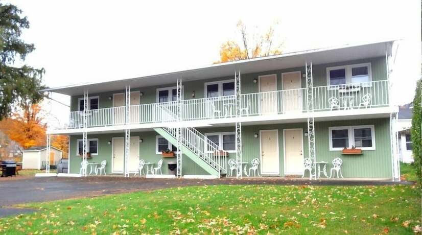 Imagen general del Hotel Moore\'s Motel. Foto 1
