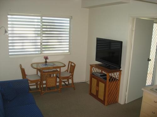 Imagen de la habitación del Hotel Moorings Beach Resort. Foto 6