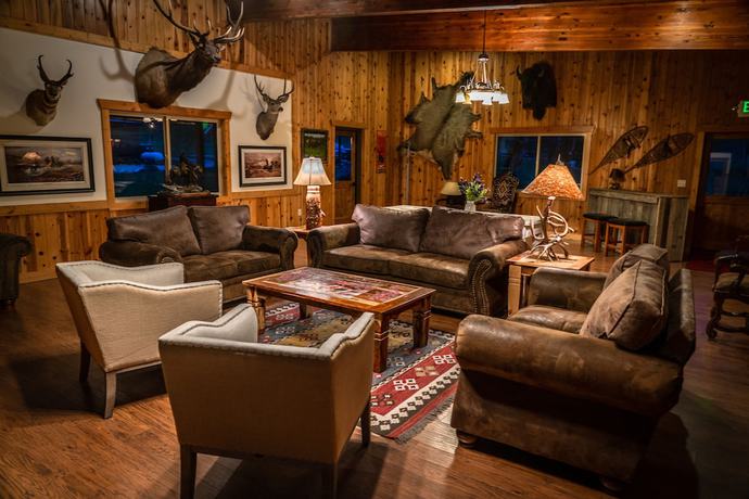 Imagen del bar/restaurante del Hotel Moose Creek Ranch. Foto 3