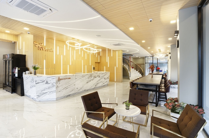 Imagen de los interiores del Hotel Moose. Foto 19