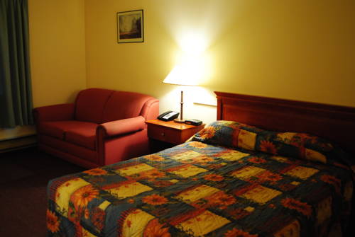 Imagen de la habitación del Hotel Moosomin Country Squire Inn. Foto 9