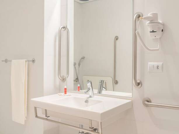 Imagen de la habitación del Hotel Moov Porto Alegre. Foto 15