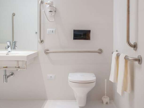 Imagen de la habitación del Hotel Moov Porto Alegre. Foto 17