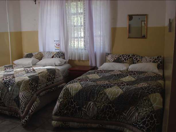 Imagen de la habitación del Hotel Mopani Lodge. Foto 7