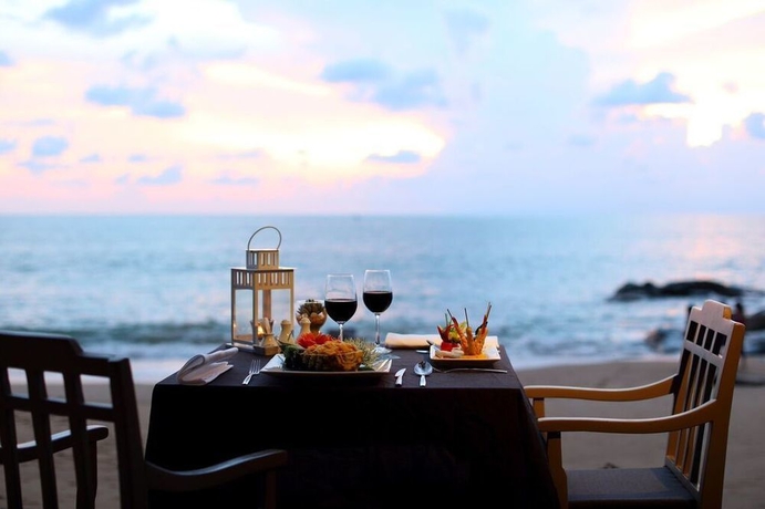 Imagen del bar/restaurante del Hotel Moracea By Khao Lak Resort - Sha Extra Plus. Foto 17