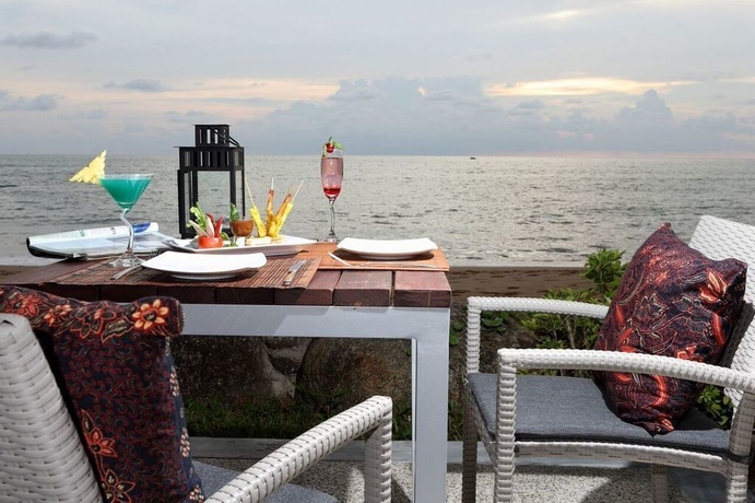 Imagen del bar/restaurante del Hotel Moracea By Khao Lak Resort - Sha Extra Plus. Foto 19