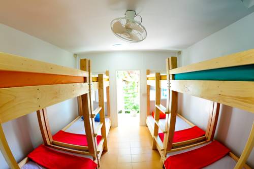 Imagen de la habitación del Hotel Moradok Thai Guesthouse. Foto 7