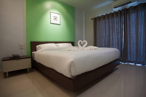 Imagen de la habitación del Hotel Morage. Foto 6
